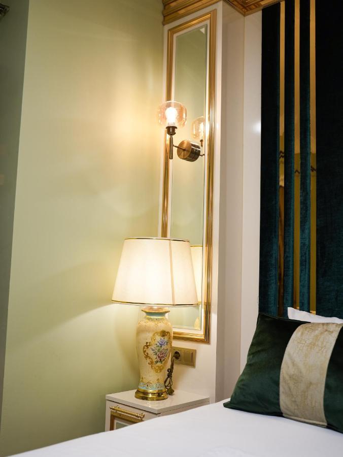 Whitemoon Hotel Suites Taksim Istanbulská provincie Exteriér fotografie