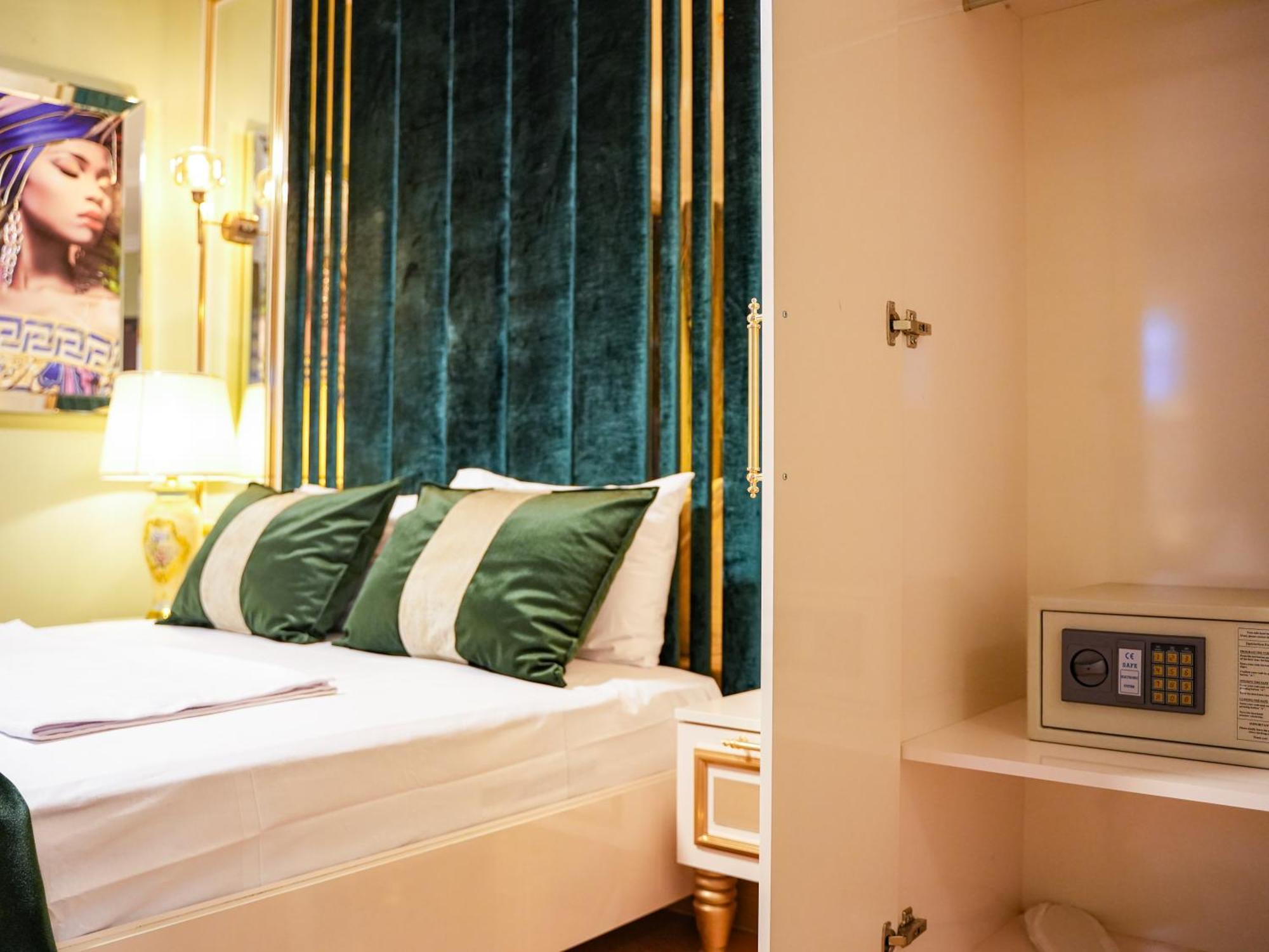Whitemoon Hotel Suites Taksim Istanbulská provincie Exteriér fotografie